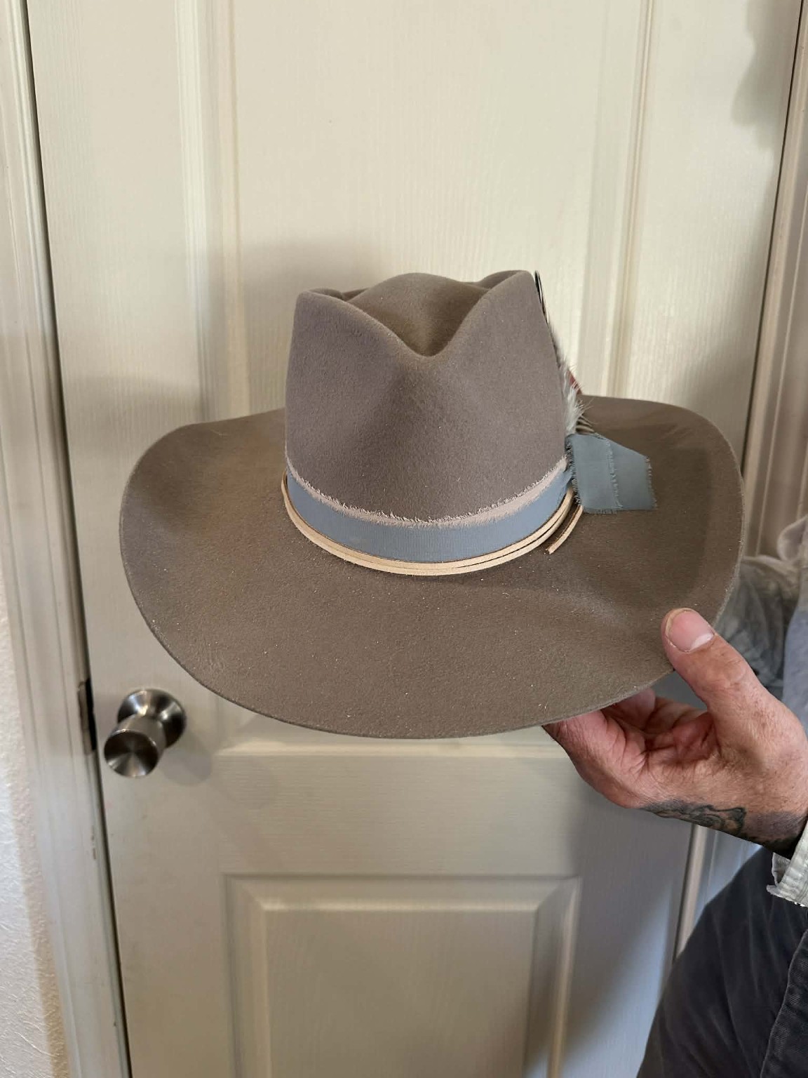 Custom felt front profile